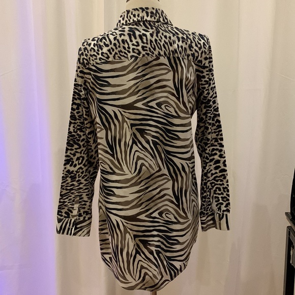 Chicos animal print shirt, size small - Picture 3 of 13